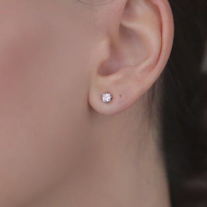Stud earring Square