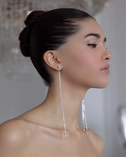 Long earrings with cushions