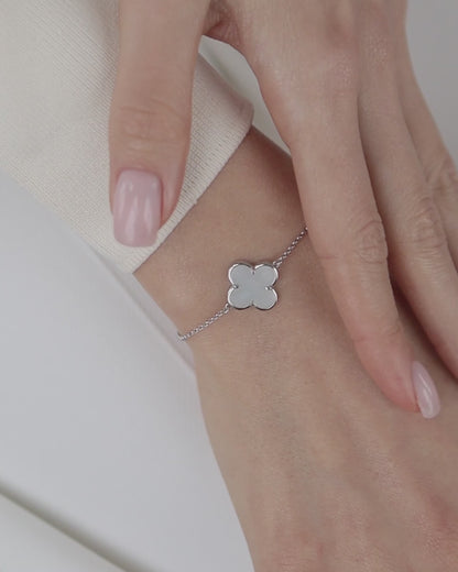 Clover Bracelet with Mother of Pearl