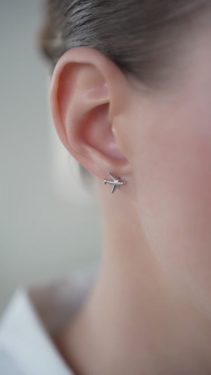 Earstuds Jet to the clouds