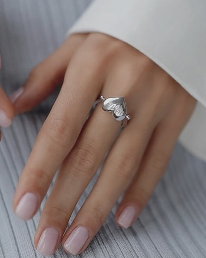 Ring Love and Hate