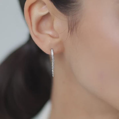 Haggis earring 11 mm with cubic zirconia and chains