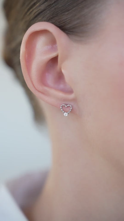 Earstuds Tiny hearts