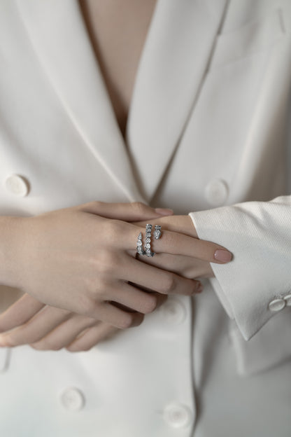 Serpent snake ring