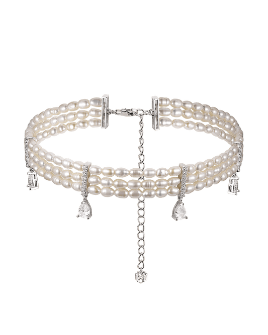 Collar necklace made of pearls with cubic zirconia