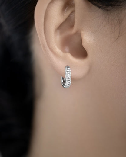 Rectangular earrings with stones