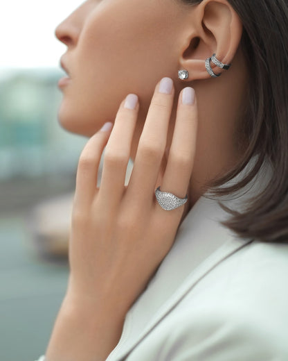 Stud earrings with cubic zirconia 6 mm