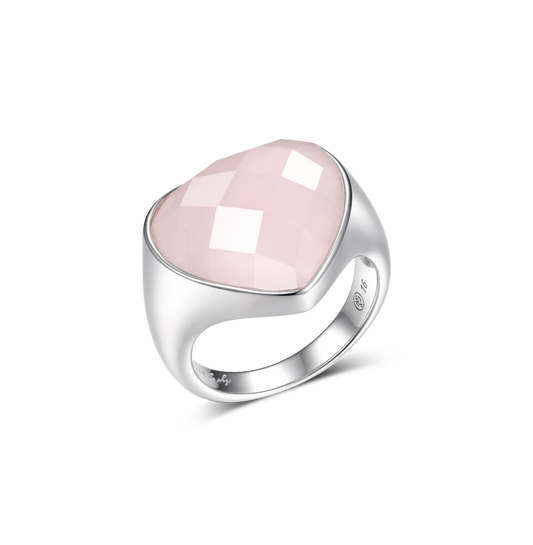 Heart ring with rose quartz